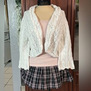 Medium Vintage Cottagecore White Knitted Cardigan‎ Winter Fall Academia